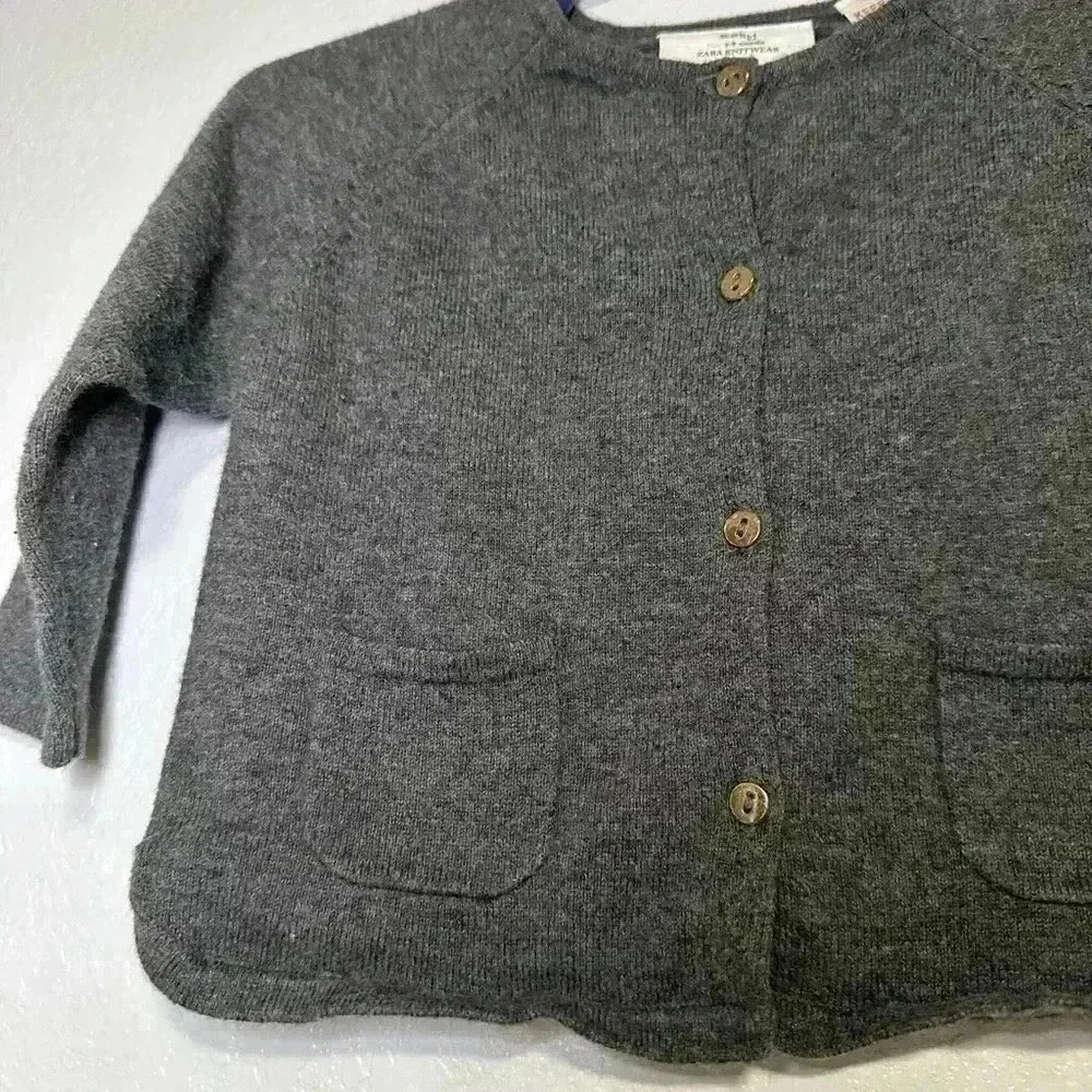 Zara Knitwear Baby Cardigan Gray Button Front Pockets 6-9 Months - Picture 3 of 7